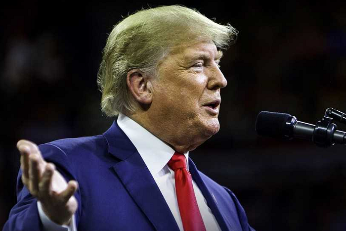 Pemerintahan Trump dituding gunakan kebijakan dagang sebagai senjata tekanan ekonomi terhadap negara berkembang. Facebook.com @Donald J. Trump)