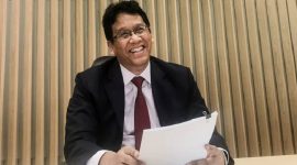 Menteri Keuangan Purbaya Yudhi Sadewa memimpin rapat kerja pertamanya dengan Komisi XI DPR RI dengan gaya bicara yang blak-blakan dan tanpa basa-basi. (Instrgram.com @pyudhisadewa)

