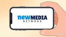 Pendiri Persrilis.com Budi Purnomo Karjodihardjo saat mengumumkan kemitraan distribusi press release digital bersama New Media Network (NMN) di Jakarta. (Dok. Persrilis.com)
